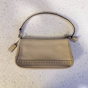 Vintage Coach Small Hamptons Leather Demi Bag